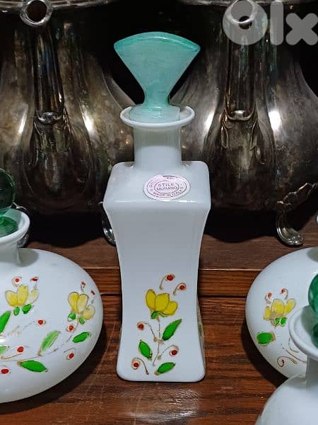 antique 7