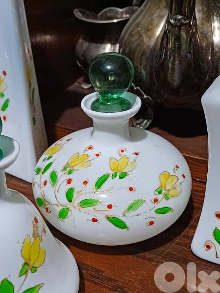 antique 9
