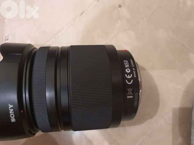 Sony Alpha 230 camera with 2 lenses 3