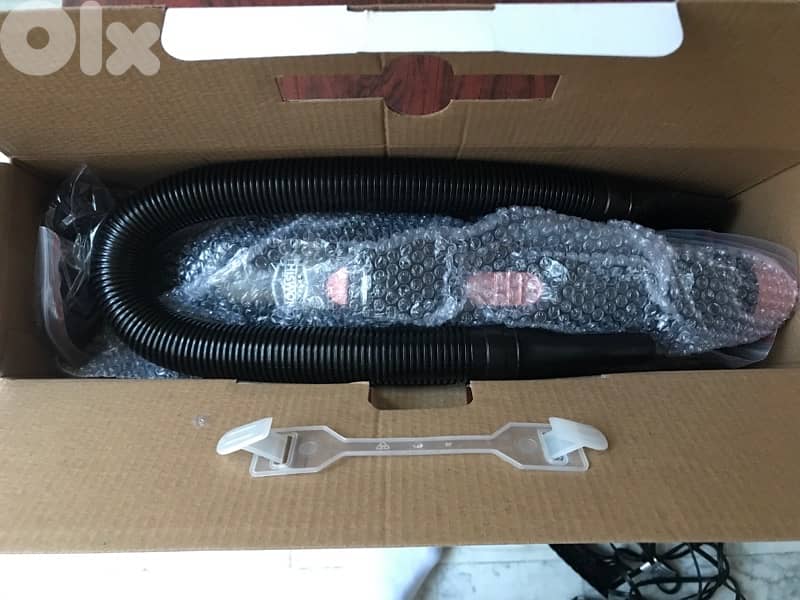 Car Cleaner Vacuum LED Light + Free Delivery 3