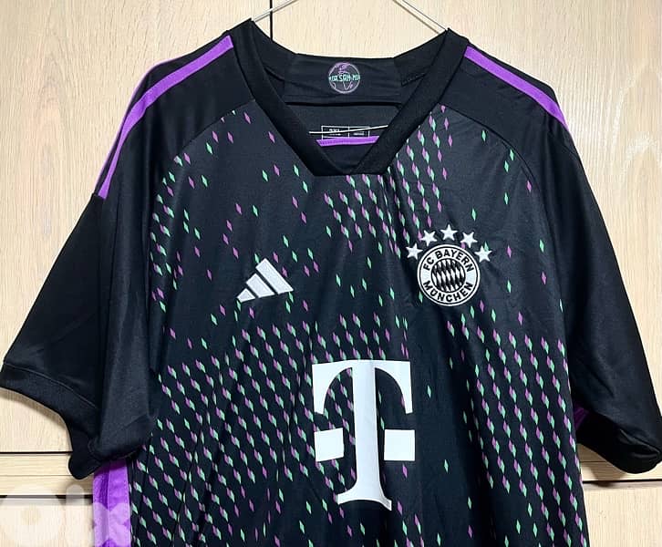 Bayern Munich schweinsteiger 31 limited edition adidas kit for 10 USD 1