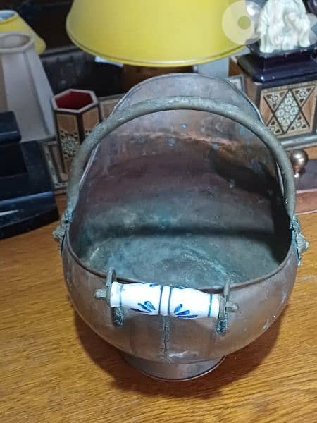 antique 8