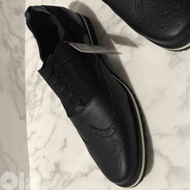 ZARA  Original English Cut Style Black 2