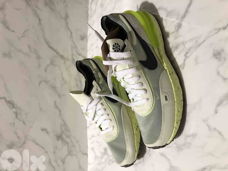 NIKE Neon Green 2