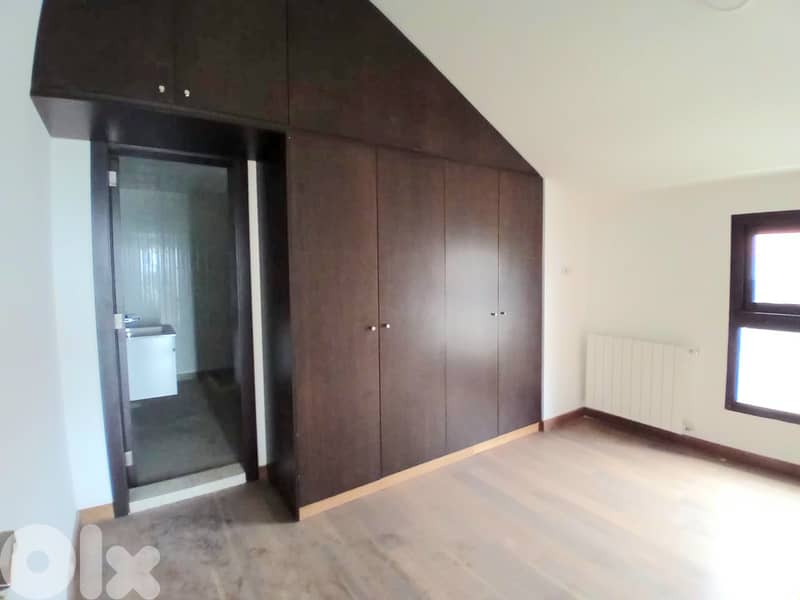 Chalet for sale in Faqra 5