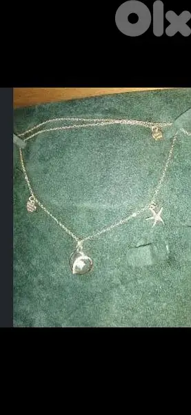 lucky charms necklace gold tone