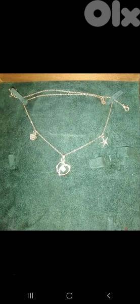 lucky charms necklace gold tone 1