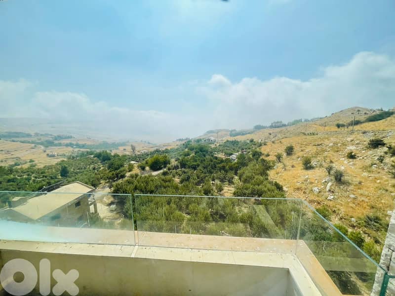 Chalet for sale in Faqra 2