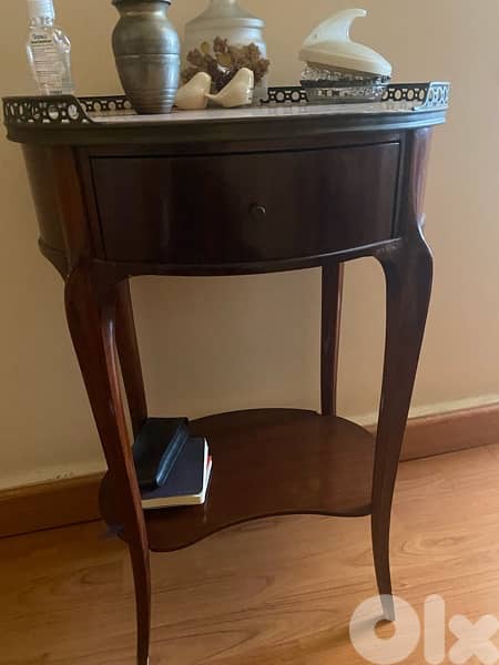 table antique 3