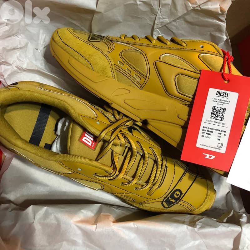 DIESEL - SNEAKERS WITH SUEDE AND WRITTEN DETAILS x Original 0