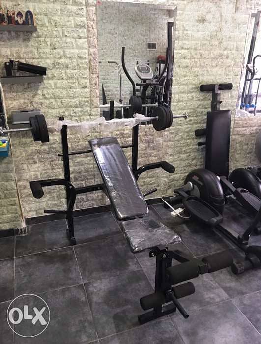 bench with axe and weight new 0