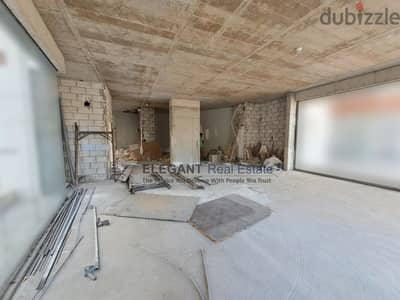 Showroom | 24\7 Electricity | Prime Location |