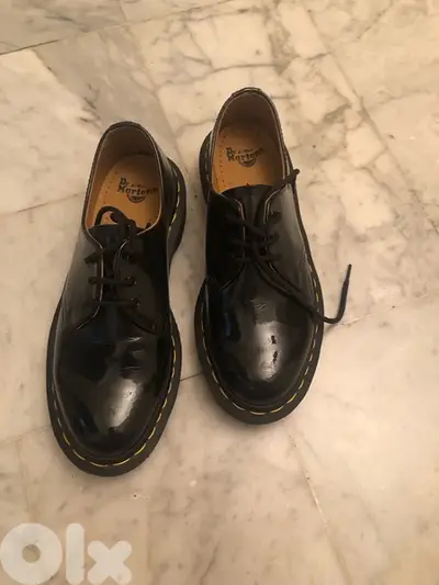 Dr  martens shoes original like new