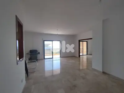 Apartment ForSale In Byekout | Beirut & Sea View للبيع شقة في بياقوت