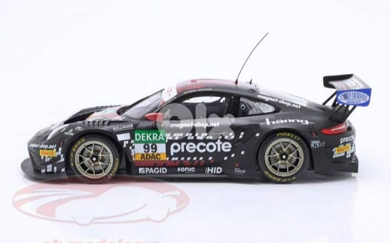 Porsche GT3 R 2021 diecast car model 1;18. 1