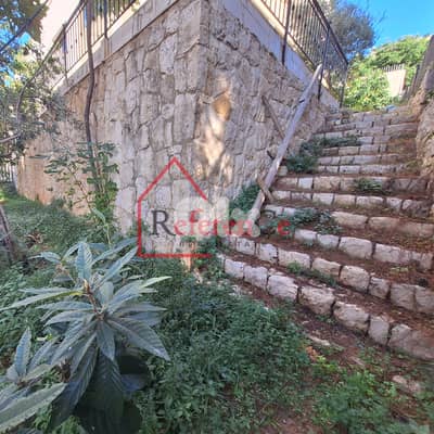 Prime Apartment with Garden in Dbaye شقة مميزة مع حديقة في ضبية