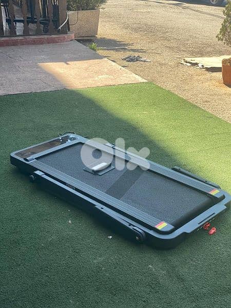 299$ foldable Treadmill 2.0hp AC motor(جملة و مفرق) 1