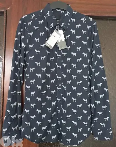 H&M Black & White Zebra Slim Fit Easy-iron Long Sleeves Shirt