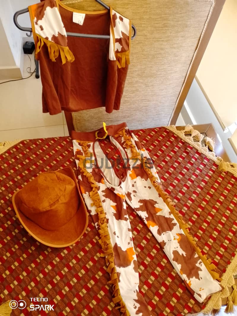 Costumes for Berbara 6