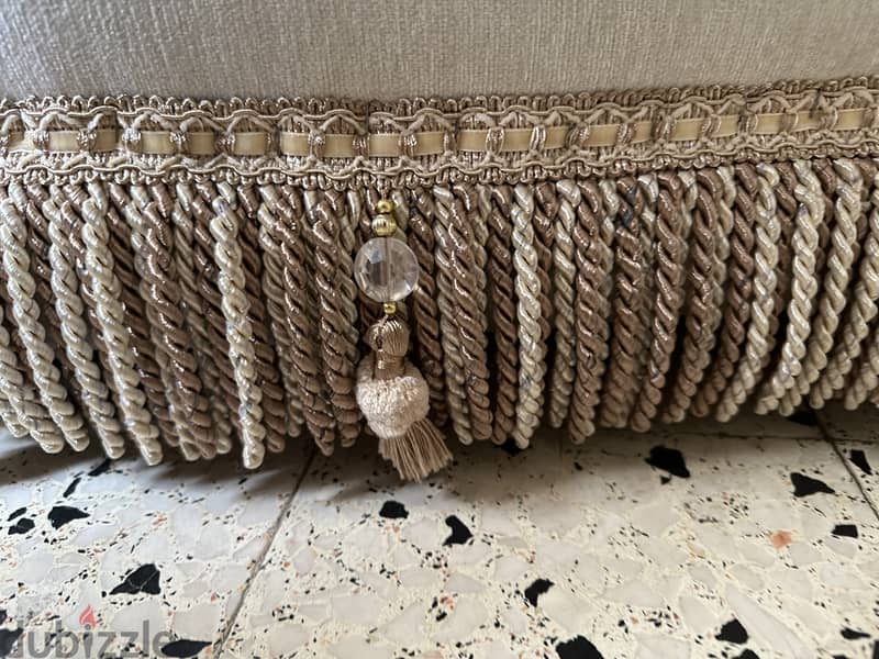 Big sofa and two armchairs 2