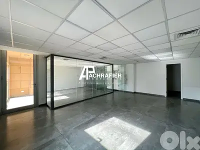 Office For Rent In Downtown - مكتب للأجار في وسط بيروت