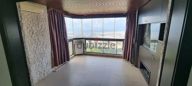 220m apartment with extraordinary view