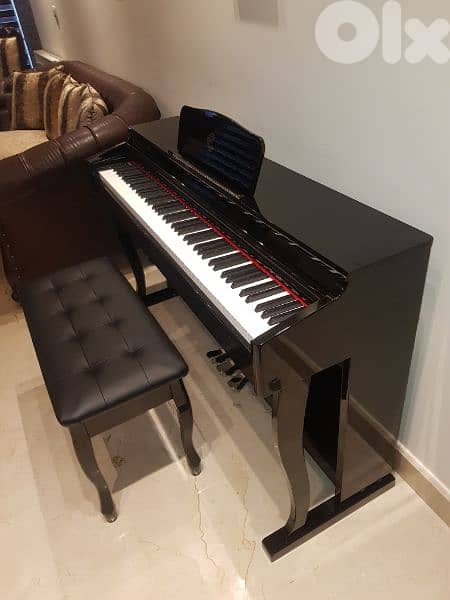 Piano Digital Cpro. New hamer keys 900 voices 70p styles . . . 6