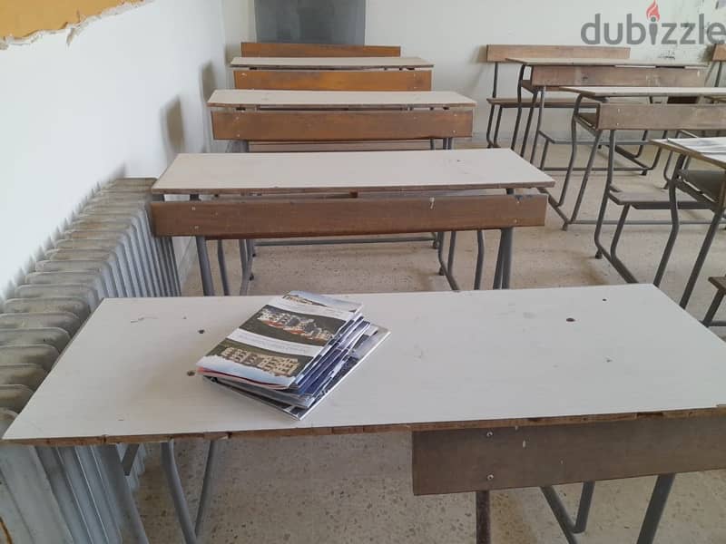 school  desks 0