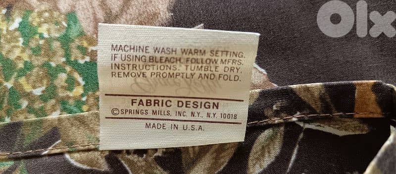 bed sheet made in usa. could be used as tableclith too 1