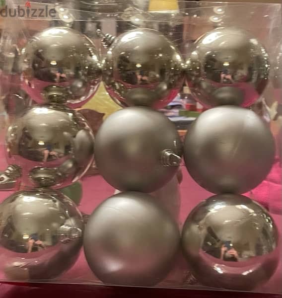 Silver & Purple Christmas balls 0