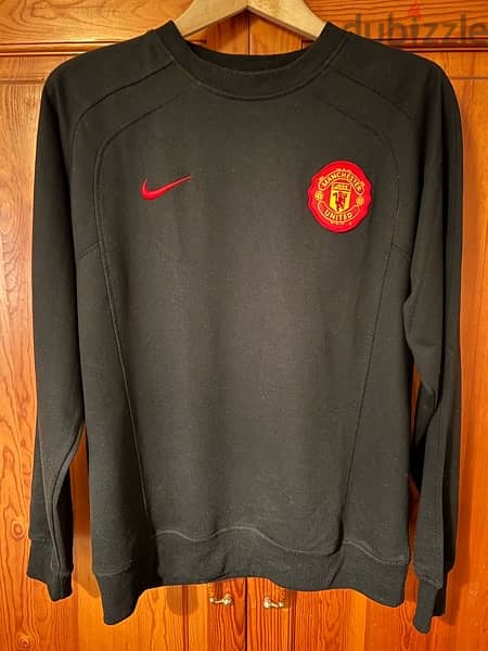 Nike Shirt size M 0