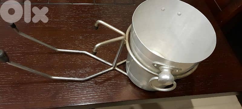 Ice bucket 3