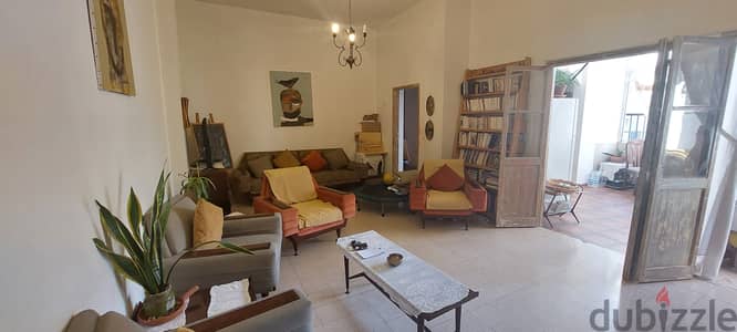 Apartment for sale in Furn El Chebbak شقة للبيع في فرن الشباك