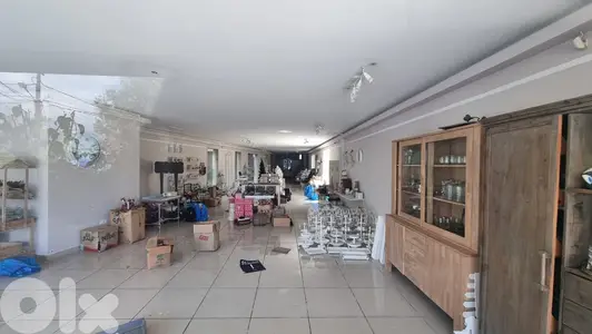 325 Sqm Shop + 450 Sqm Depot | for sale in Mtayleb