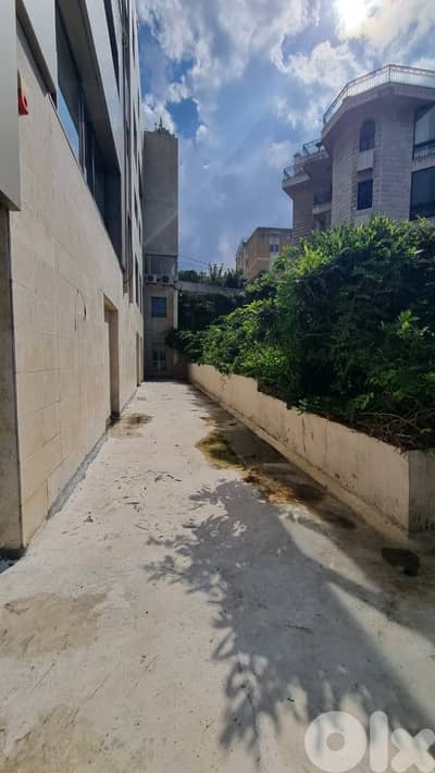 325 Sqm Shop + 450 Sqm Depot | for sale in Mtayleb