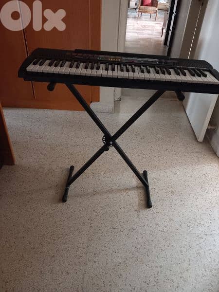 CASIO Keyboard CTK 520 L Key Lighting System  with New Stand 0