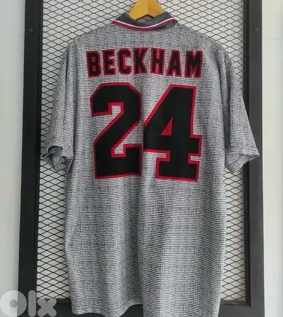 Manchester United 1992 Beckham vintage limited edition umbro kit