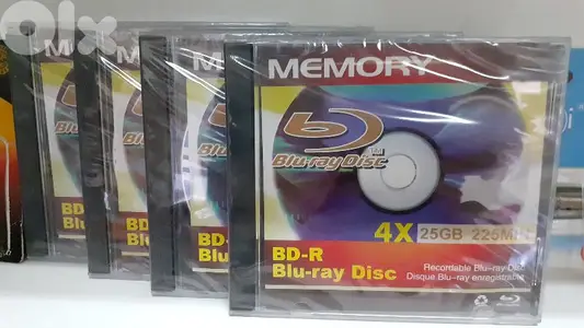 BLU-RAY DISC - R 4X 225 MIN ( Memory )