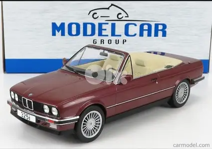BMW 325i (E30) diecast car model 1;18.