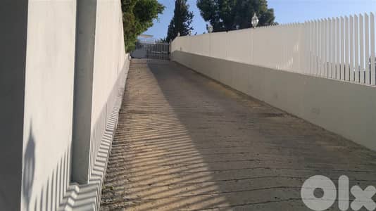 L01904 - Warehouse Suitable as Offices For Rent In Bsalim