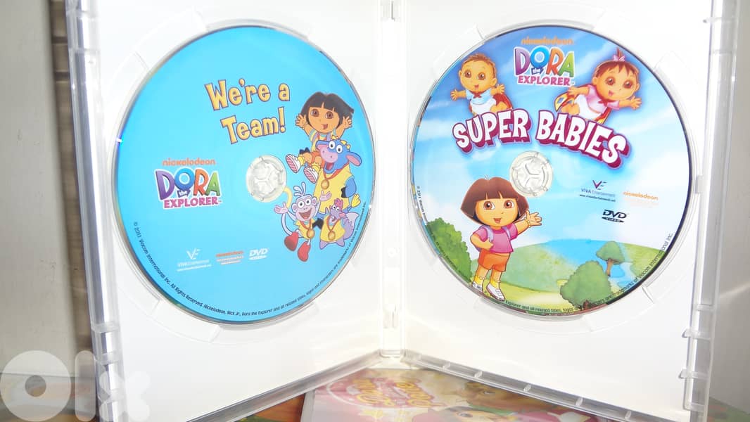 big collection of Dora l exploratrice original dvds in v good conditio 4