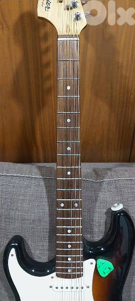 Electric guitar Left hand 2