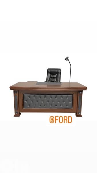 desk executive 0