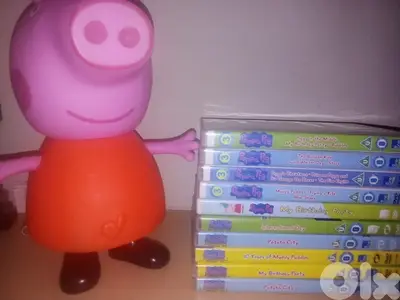 Pepa pig set of 18 original dvds  plus plastic figurine as a gift with