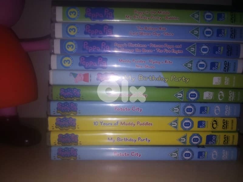Pepa pig set of 18 original dvds  plus plastic figurine as a gift with 2