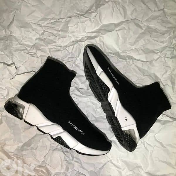 Balenciaga 1