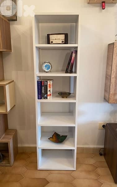 bookshef 0