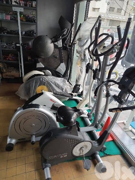 Cardio burning fat 4 in1 elliptical and bike machine plus dumbells 1