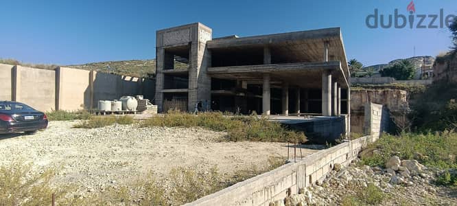 L13990-Showroom For Rent In Chekka-Tripoli