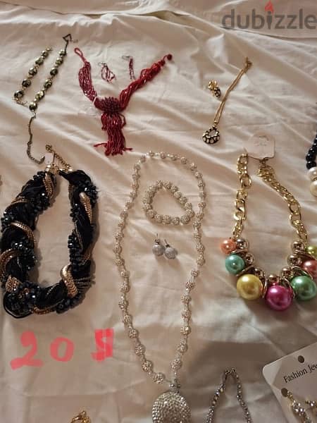 fake jewelery- faux bijou 10